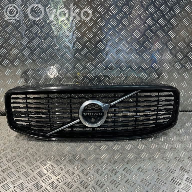 Volvo XC60 Griglia superiore del radiatore paraurti anteriore 
