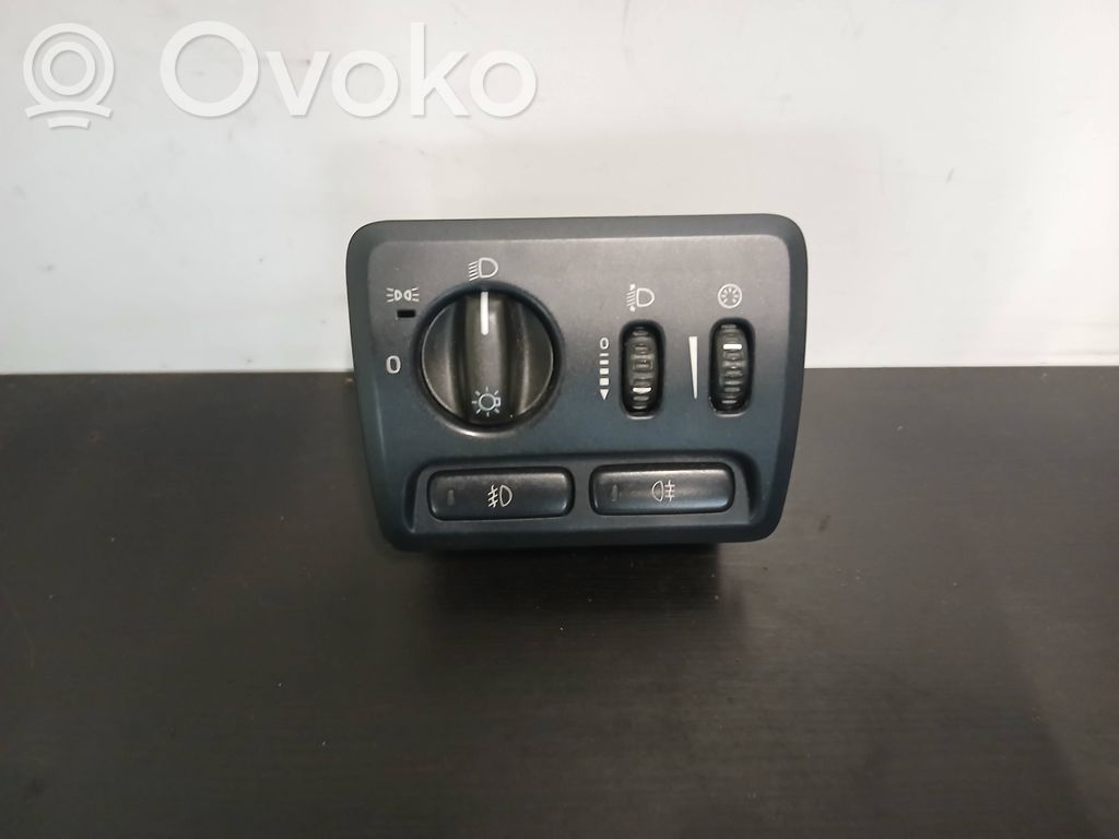 Volvo XC90 Light switch 