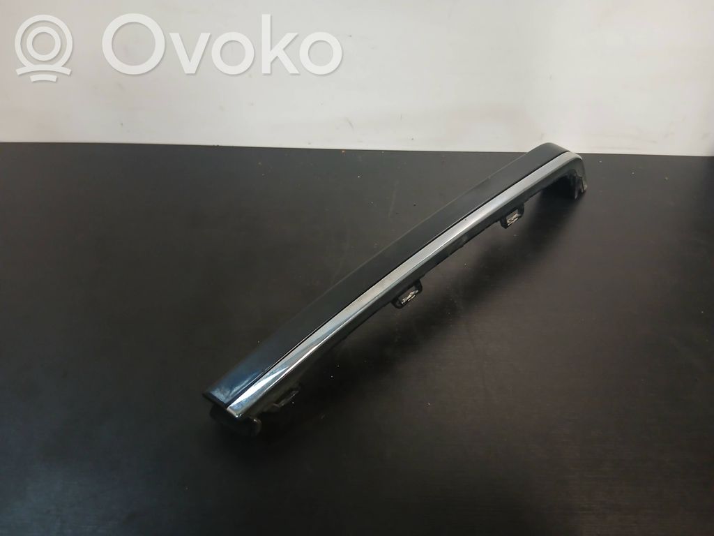 Volvo S80 Listwa pod lampę tylną 