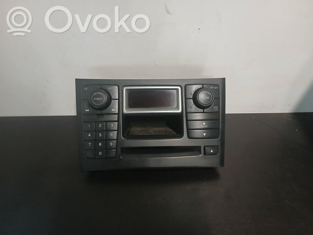 Volvo XC90 Radio/CD/DVD/GPS head unit 