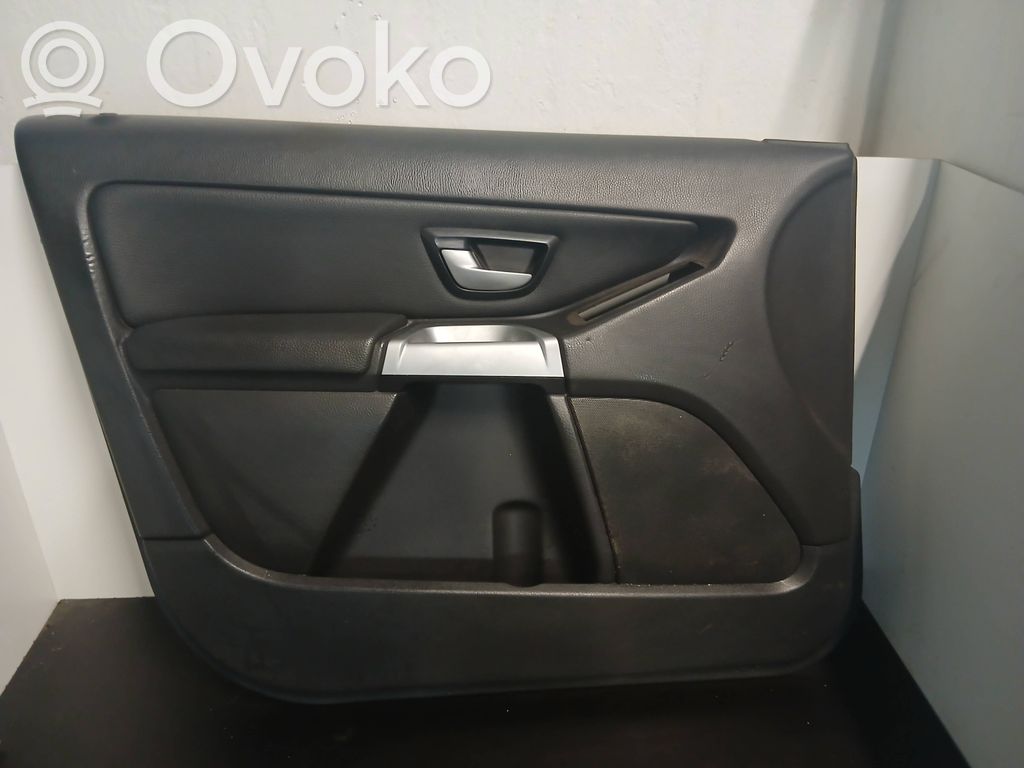 Volvo XC90 Boczki / Poszycie drzwi przednich 