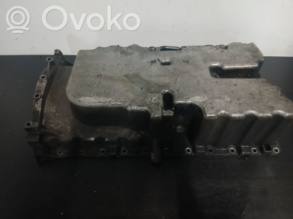 Volvo V70 Öljypohja 