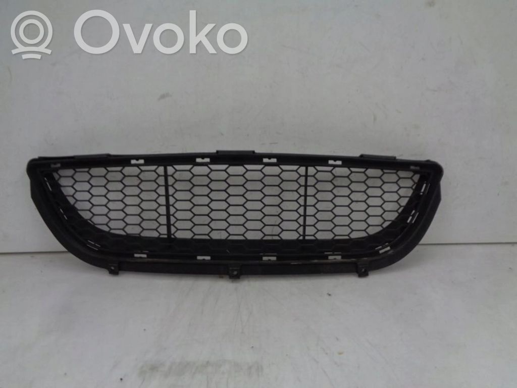 BMW 3 E90 E91 Front bumper lower grill 
