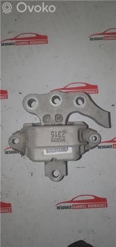 Opel Mokka Engine mount bracket 