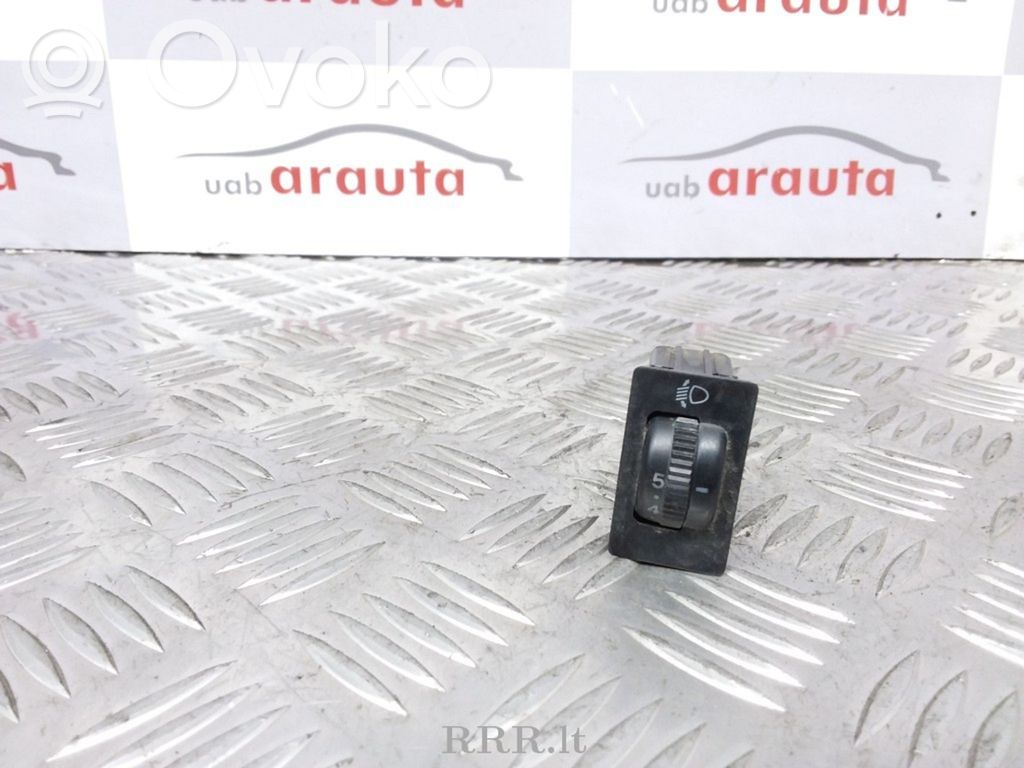 Headlight level height control switch
