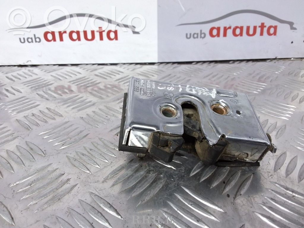 Audi 80 90 S2 B4 Rear door lock 