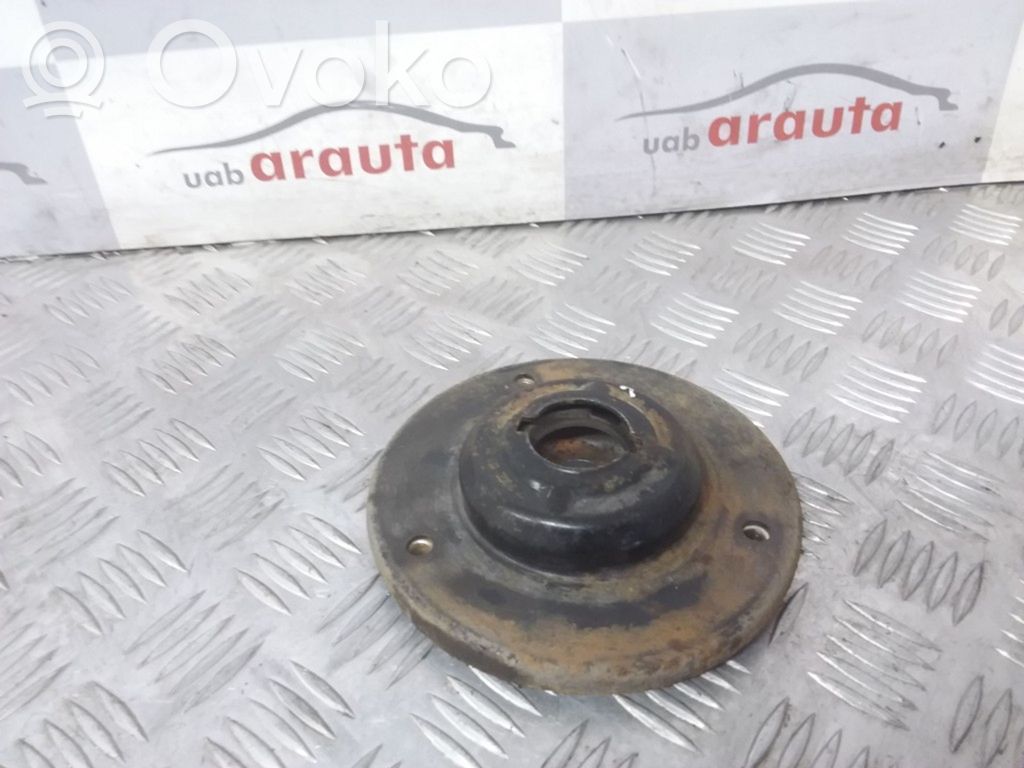 Opel Vectra C Coil spring mount 