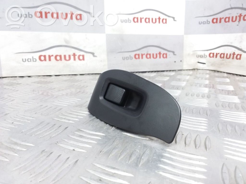 Subaru Legacy Electric window control switch 