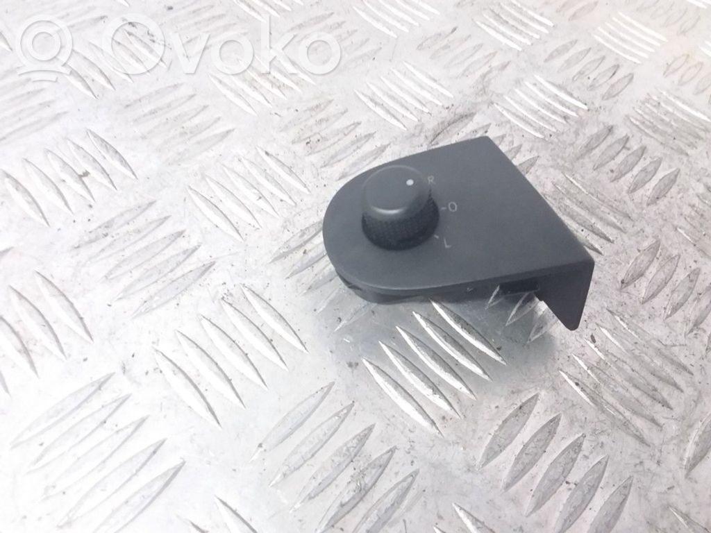Ford Galaxy Wing mirror switch 