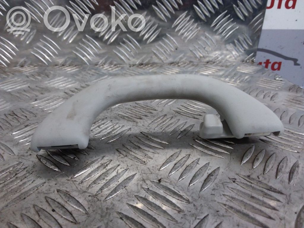 Volkswagen Golf V Задняя ручка 