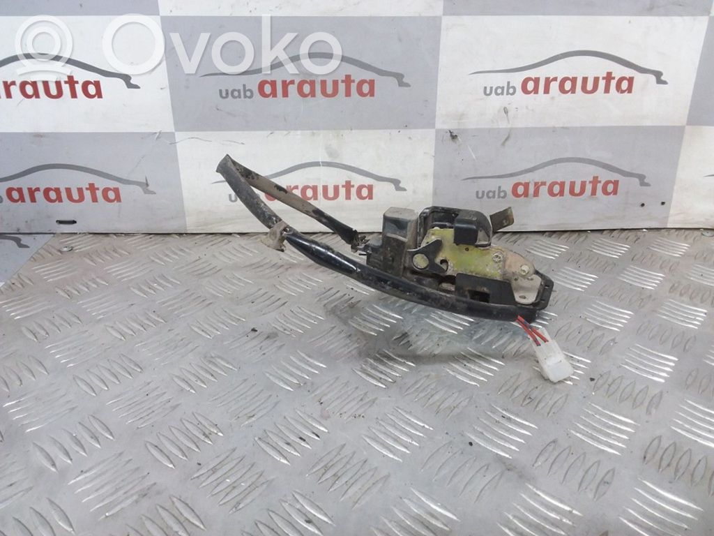 Mazda 626 Задний замок 