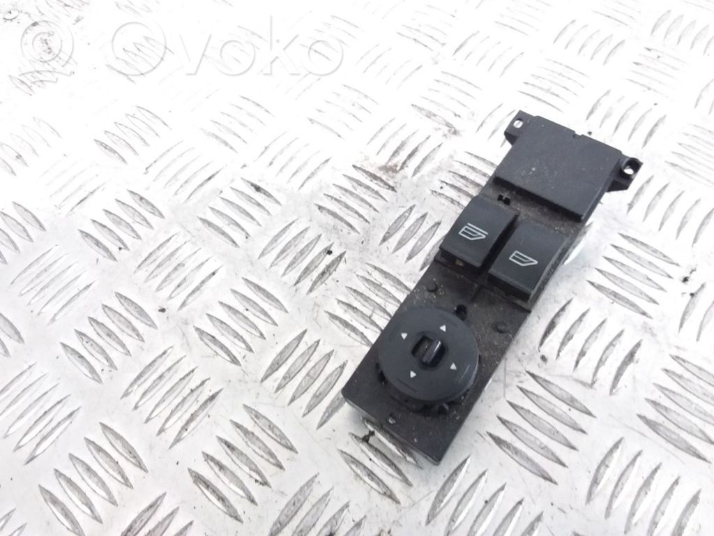 Electric window control switch   3M5T14529DD