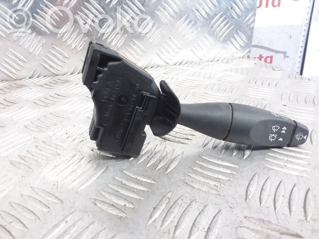 Ford Fiesta Wiper control stalk 