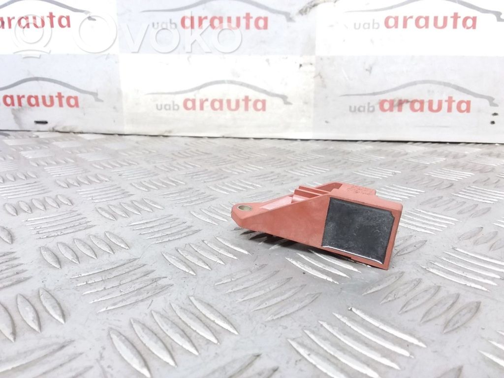 Czujnik uderzenia Airbag   1C0909606