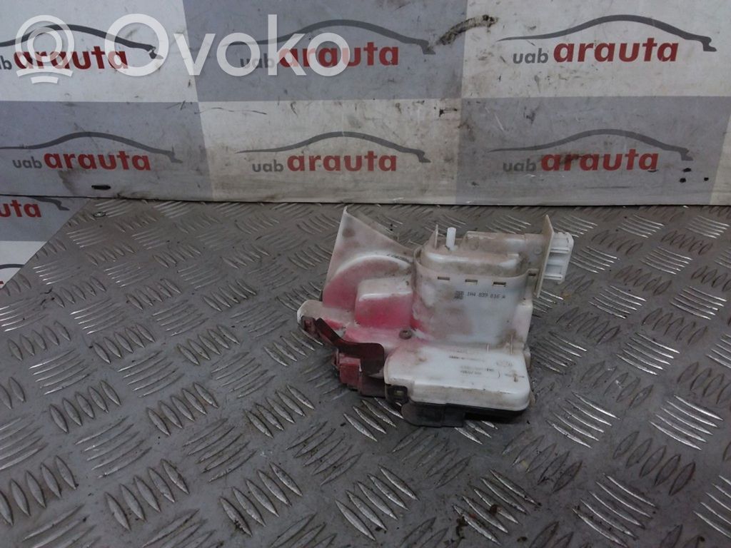 Volkswagen Golf III Zamek drzwi tylnych 