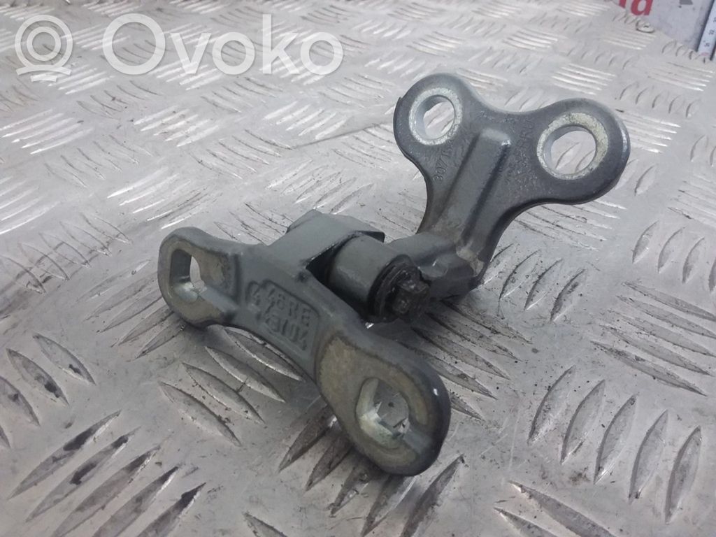 Volvo S40 Front door upper hinge 