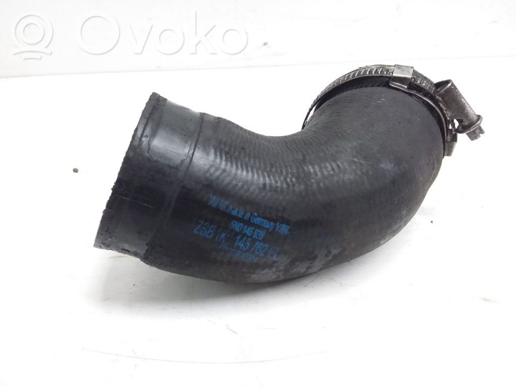 Volkswagen PASSAT B6 Intercooler hose/pipe 