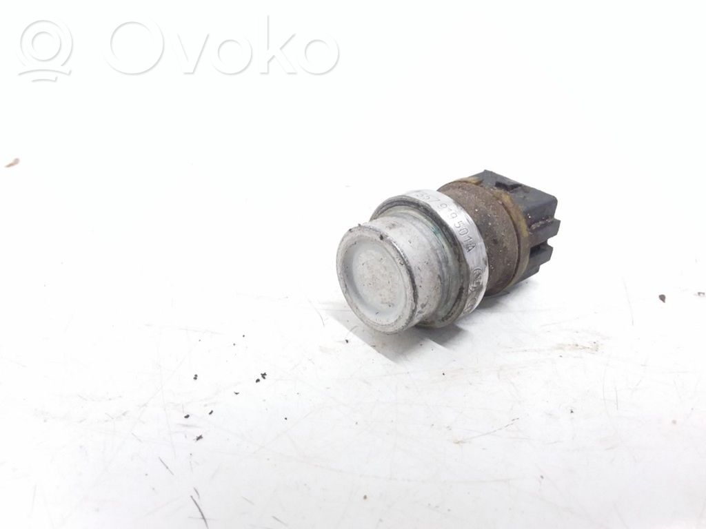 Volkswagen Golf III Coolant temperature sensor 