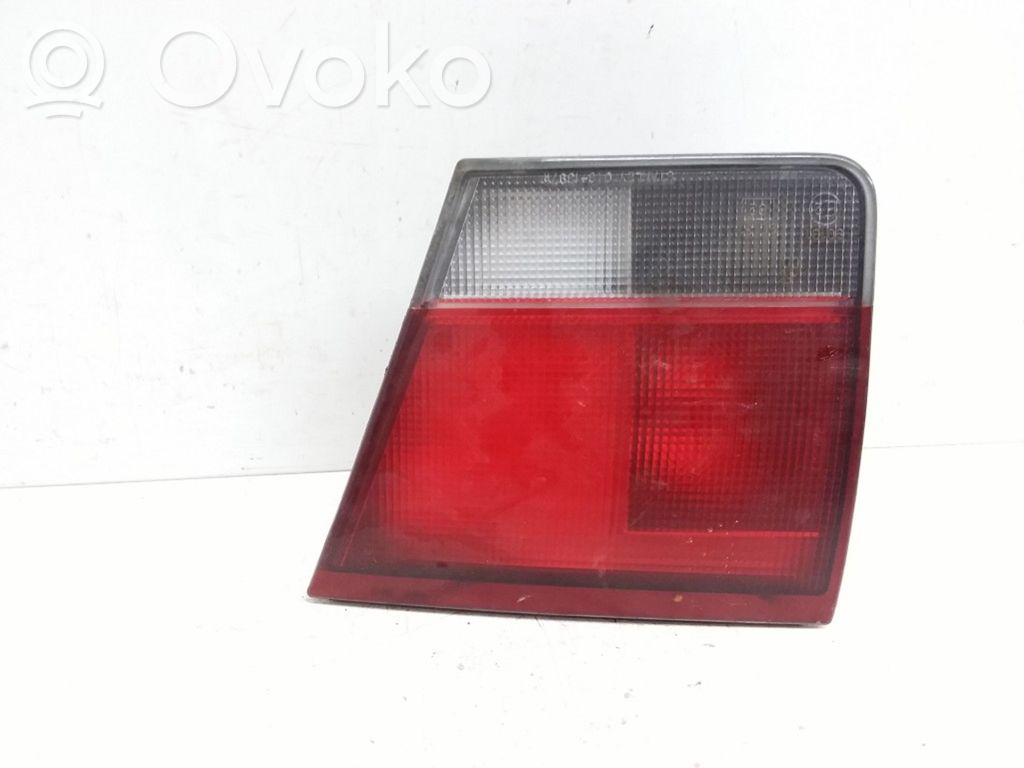 Mazda 626 Tailgate rear/tail lights 