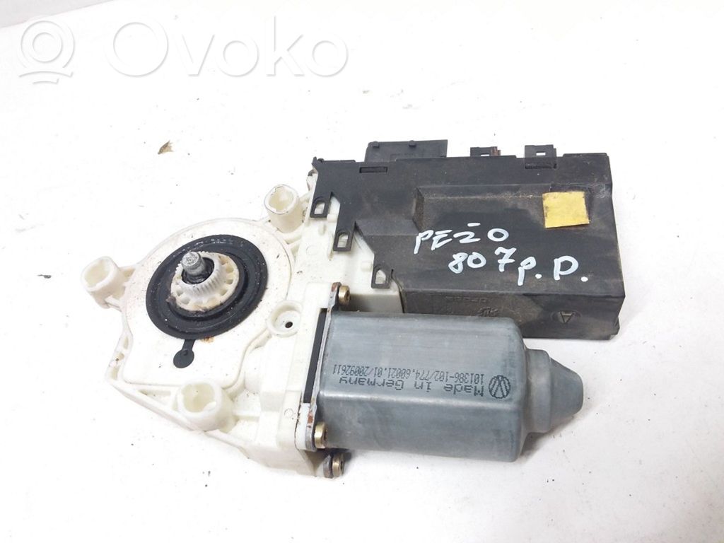 Peugeot 807 Silnik regulatora szyby drzwi przednich 