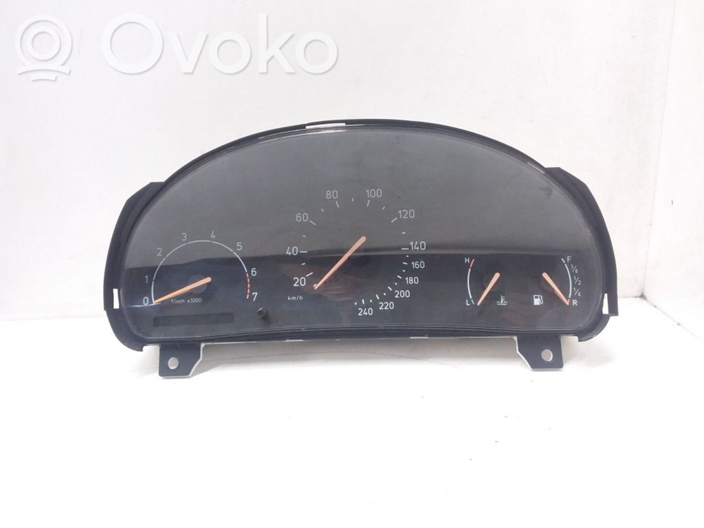 Saab 9-5 Speedometer (instrument cluster) 