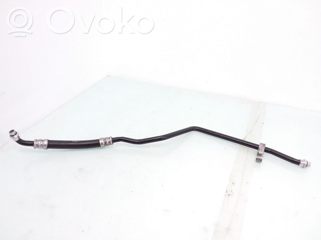 BMW 5 E60 E61 Gearbox oil cooler pipe/hose 