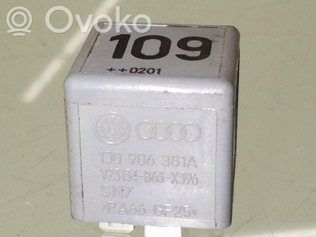 Skoda Octavia Mk1 (1U) Kita rėlė 