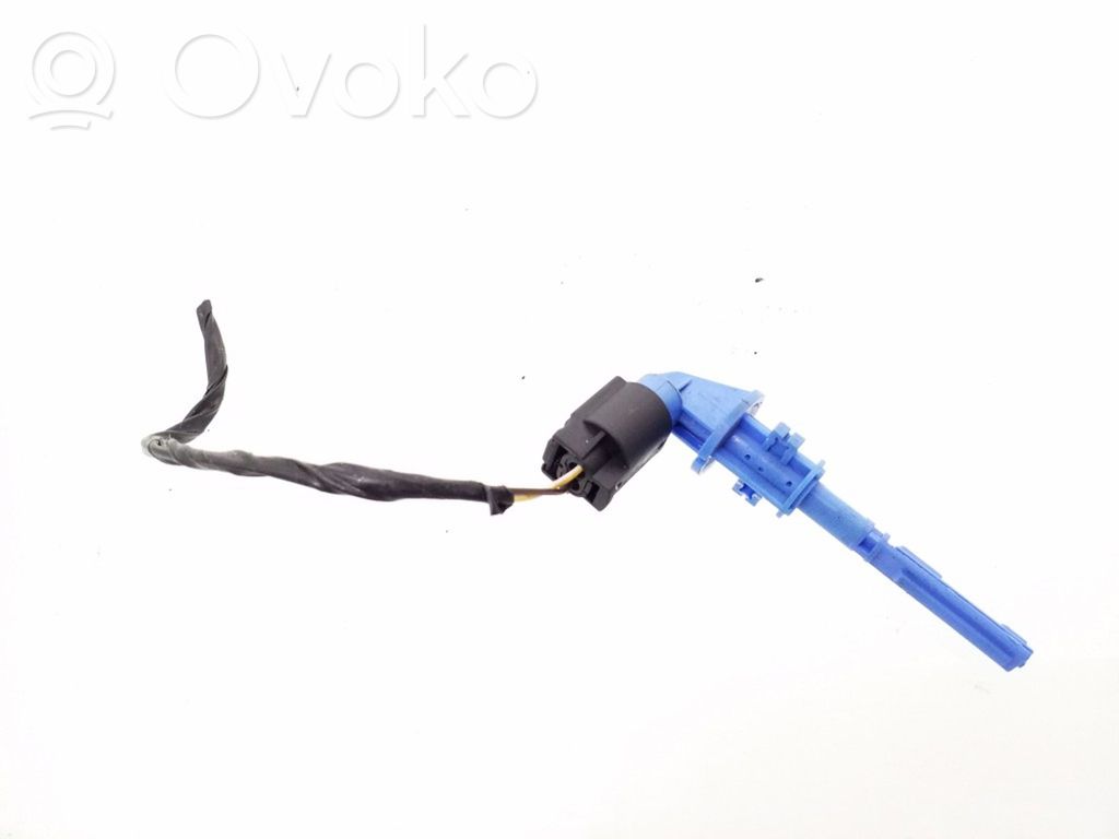 BMW X4 F26 Coolant level sensor 