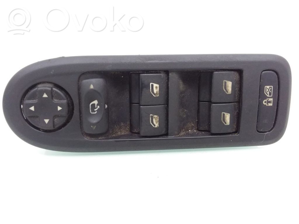 Citroen C5 Electric window control switch 