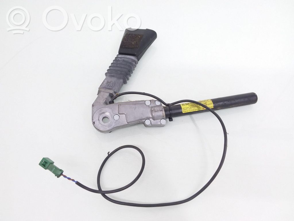 Opel Vectra B Hebilla del cinturón delantero 