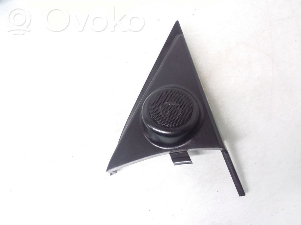KIA Sorento Front door high frequency speaker 