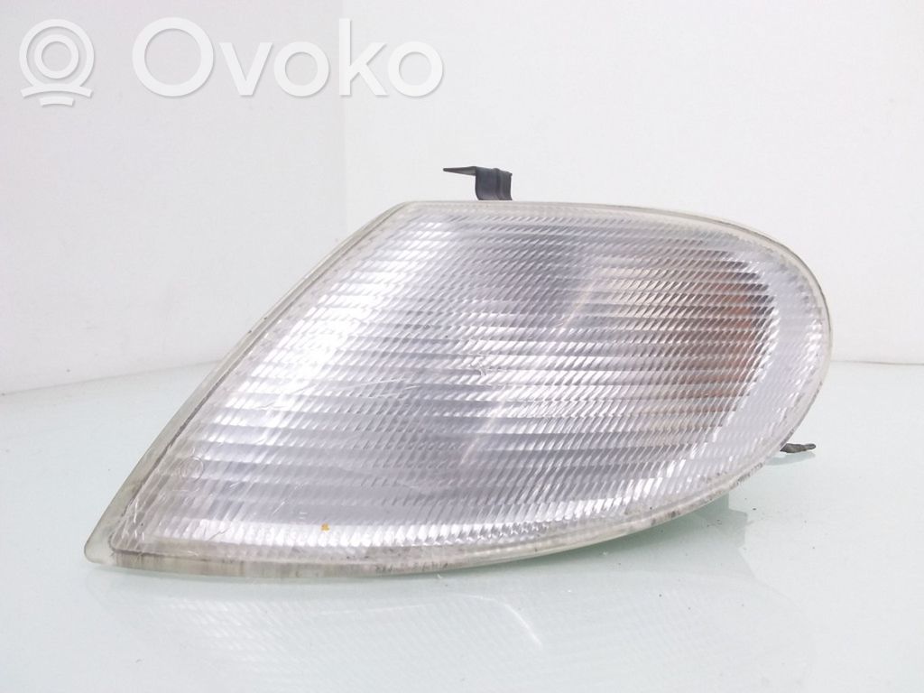 Volkswagen Sharan Front indicator light 
