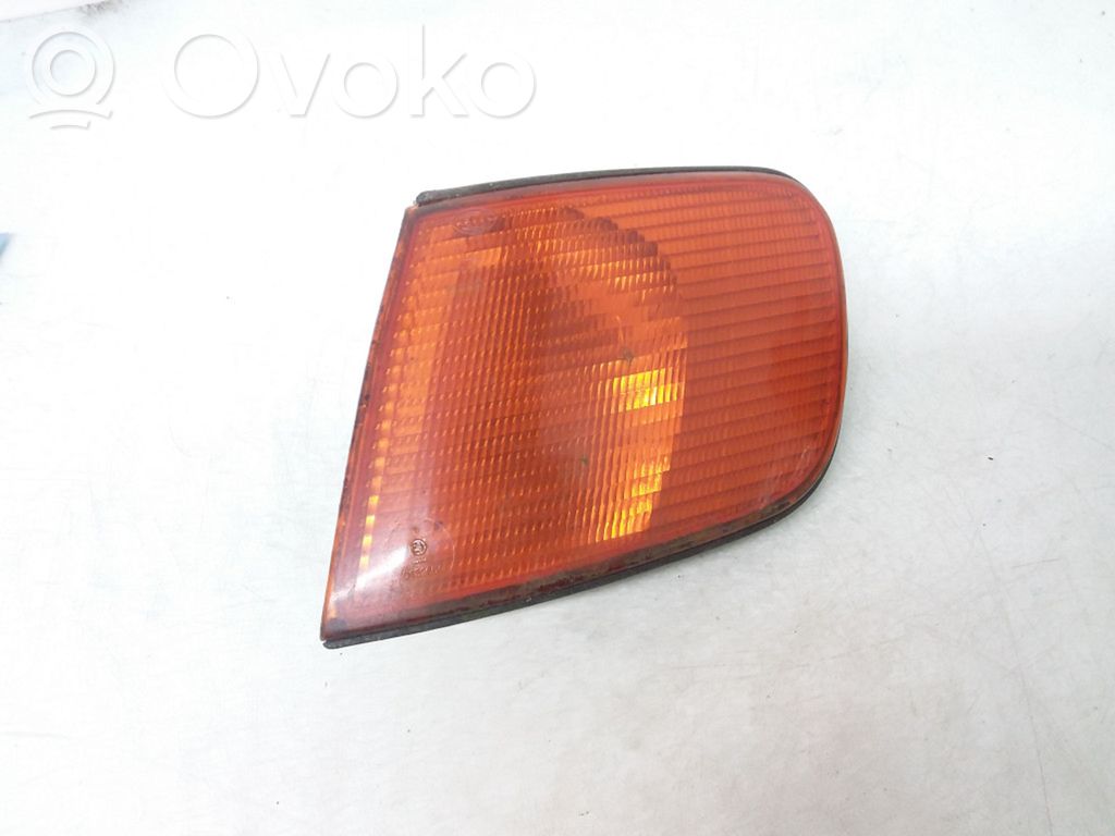 Audi 100 S4 C4 Front indicator light 