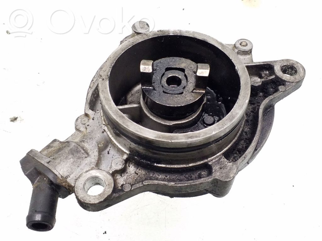 BMW 3 E46 Vacuum pump 