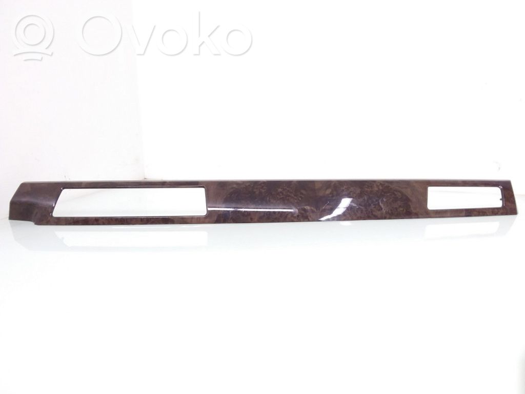 BMW 5 E60 E61 Dekoratyvinė apdailos juostelė 