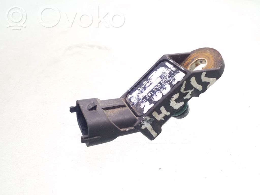 Lancia Thesis Air pressure sensor 