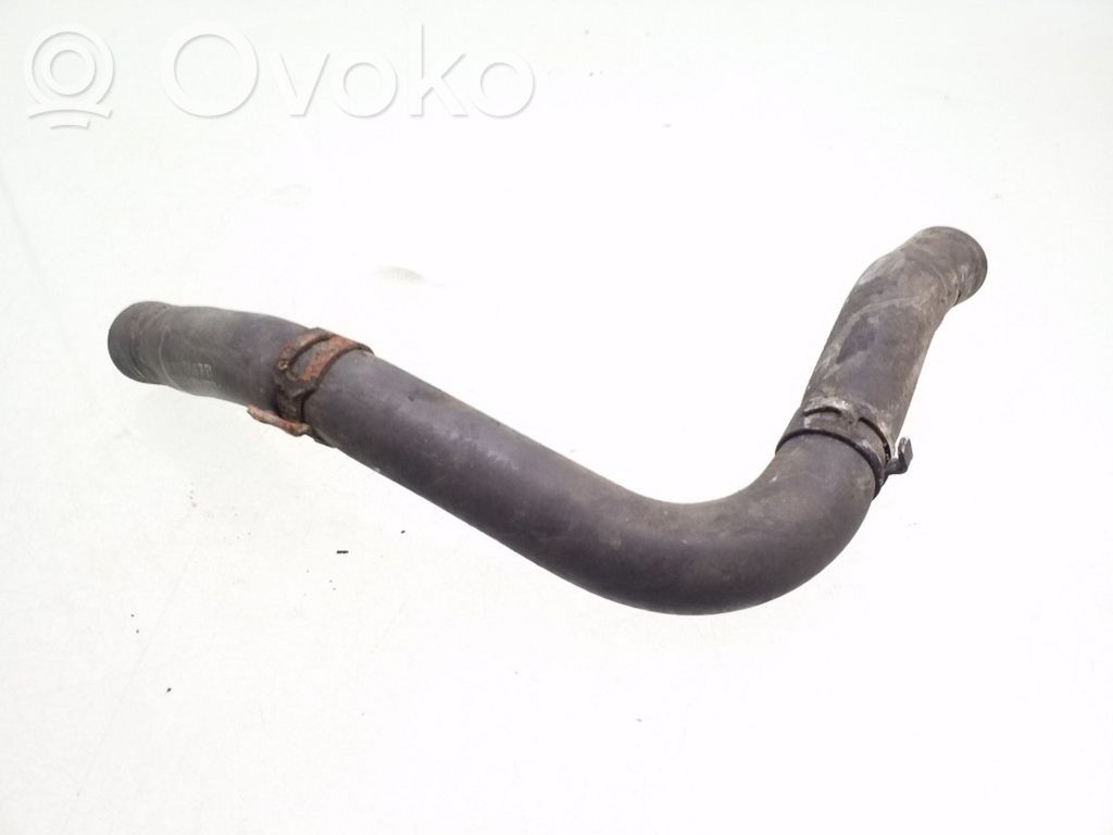 Volkswagen PASSAT B6 Engine coolant pipe/hose 