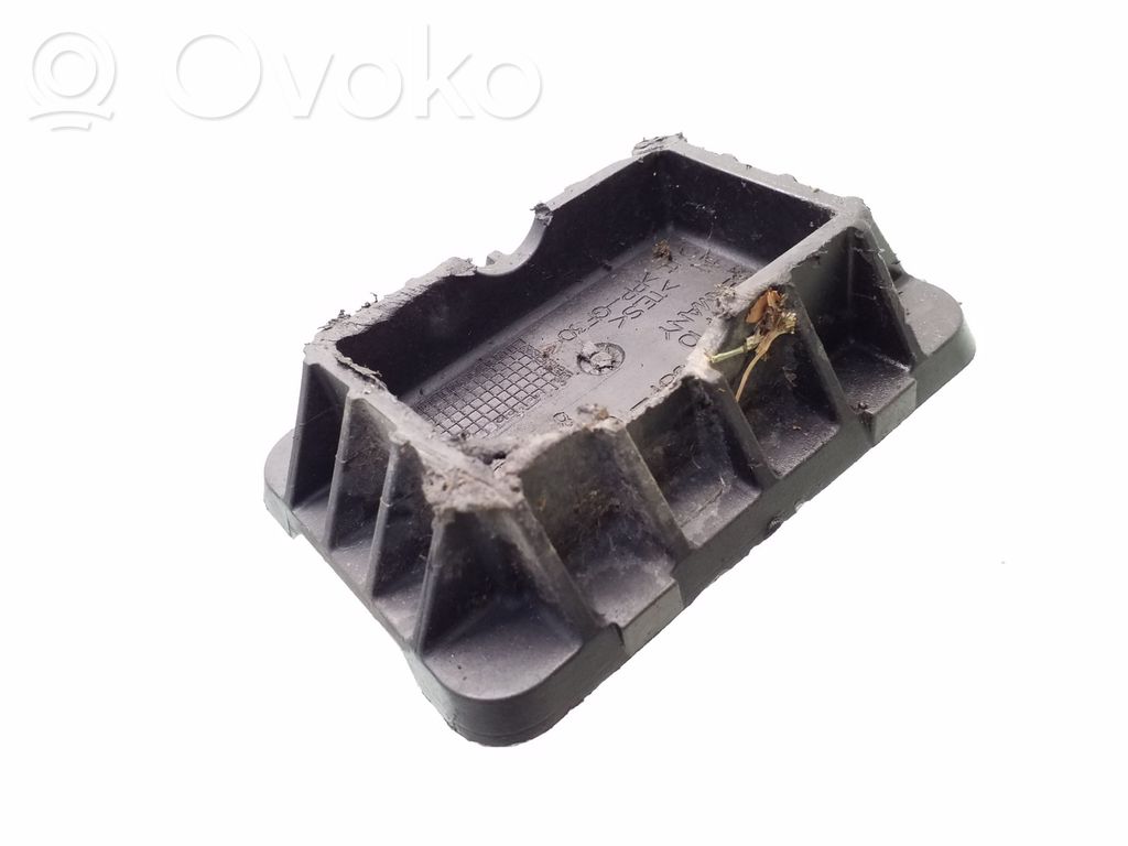 BMW 5 G30 G31 G38 Jacking socket point 