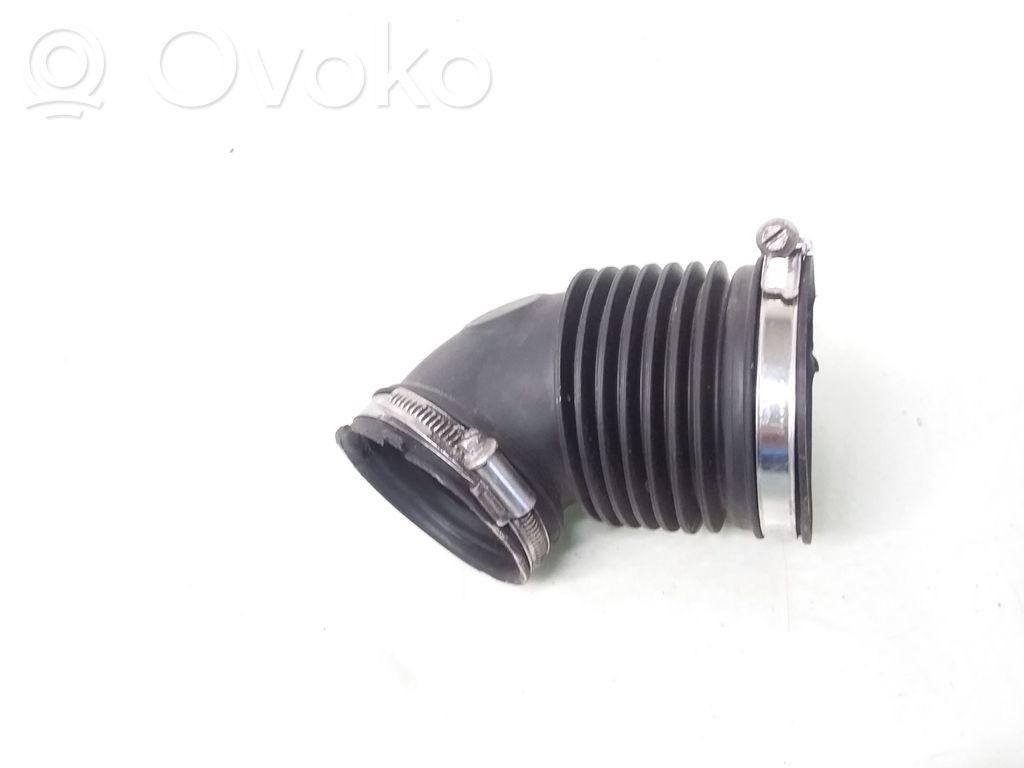 BMW 1 E81 E87 Air intake duct part 