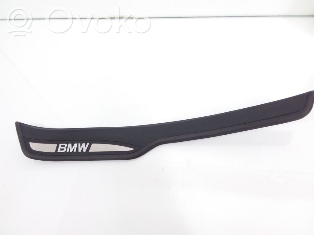 BMW 3 E90 E91 Moldura protectora del borde trasero 