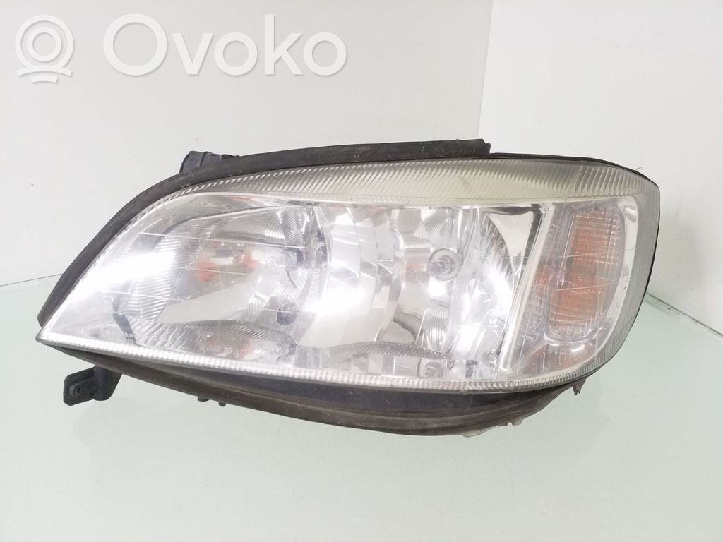 Opel Zafira A Far 