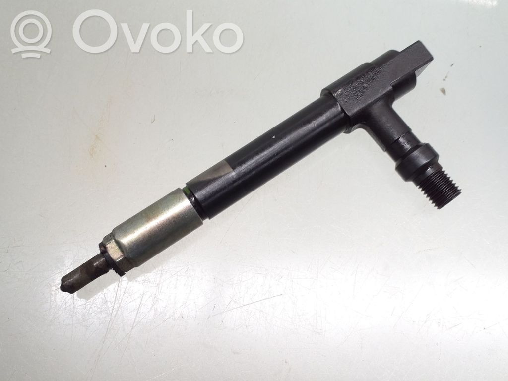 Mazda Premacy Fuel injector 