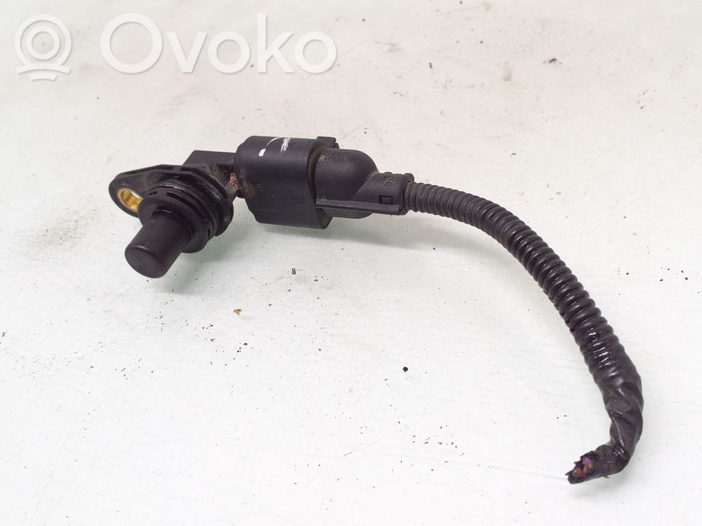 Volkswagen Golf IV Camshaft position sensor 