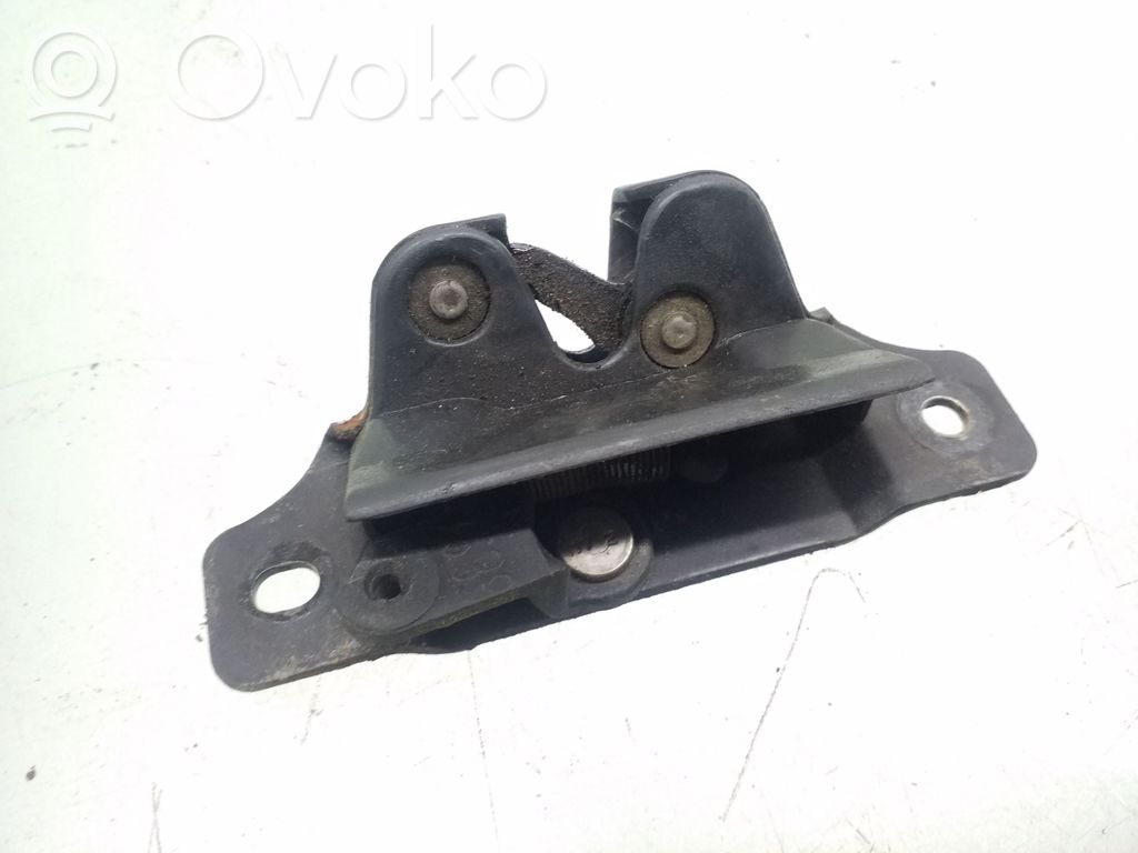Peugeot 206 Tailgate/trunk/boot lock/catch/latch 