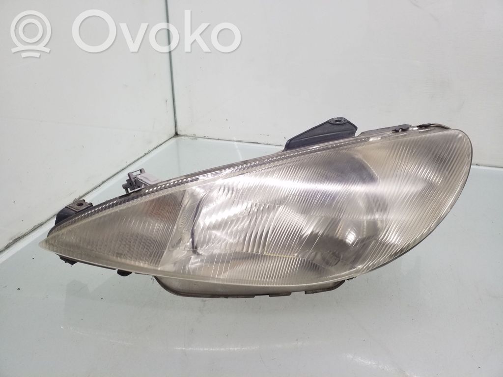 Peugeot 206 Headlight/headlamp 