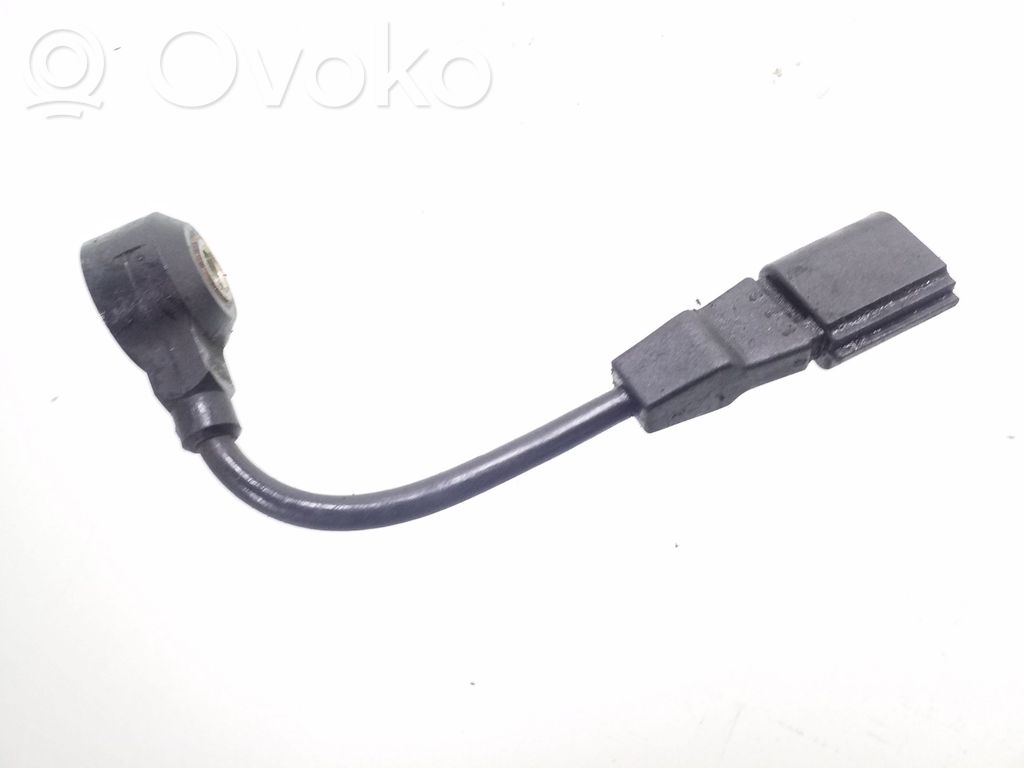 Volkswagen Golf IV Sensor de petardeo del motor 