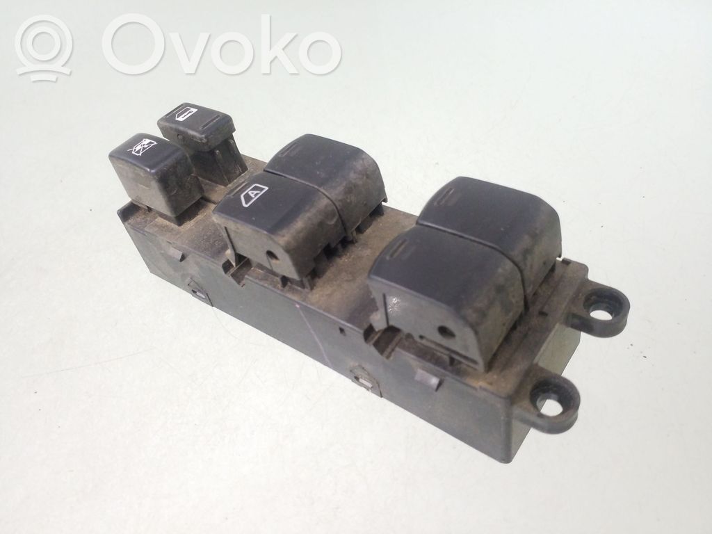 Subaru Forester SH Electric window control switch 