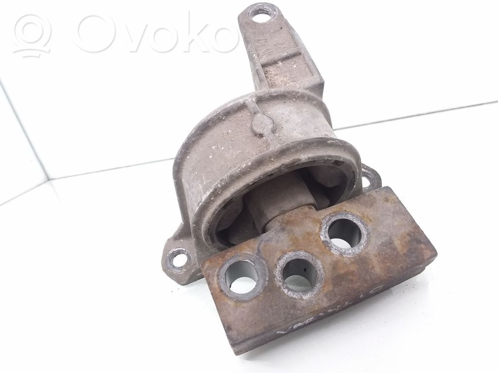 Moottorin kiinnikekorvake   90575772