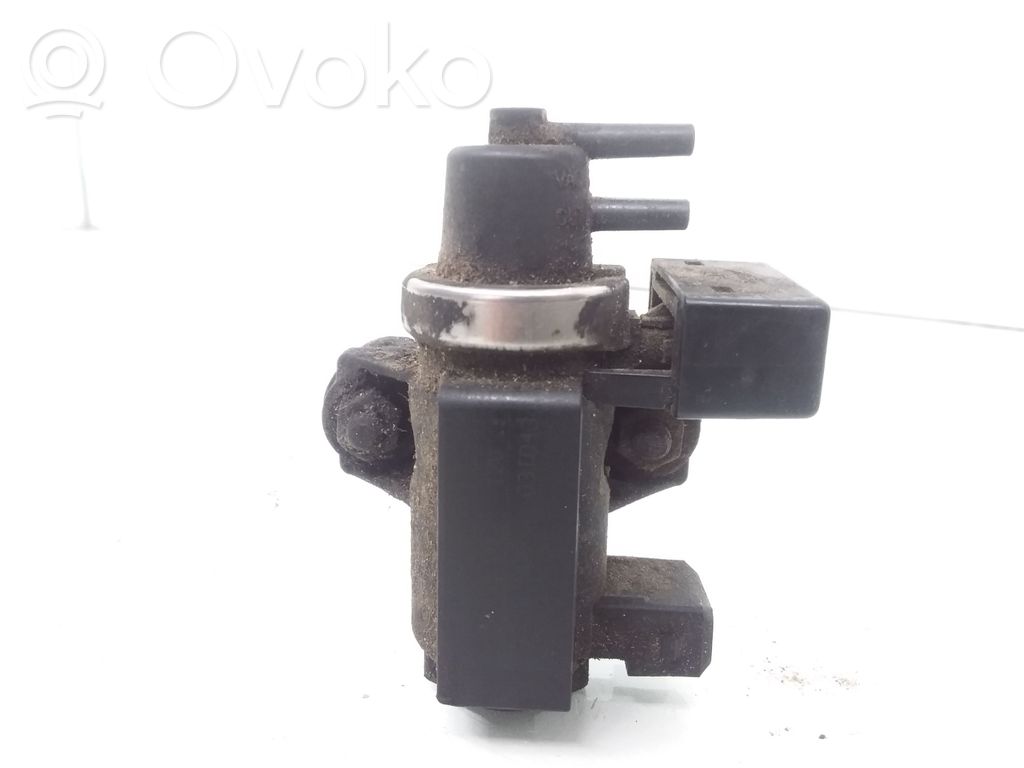 Solenoīda vārsts   2247906,72279600