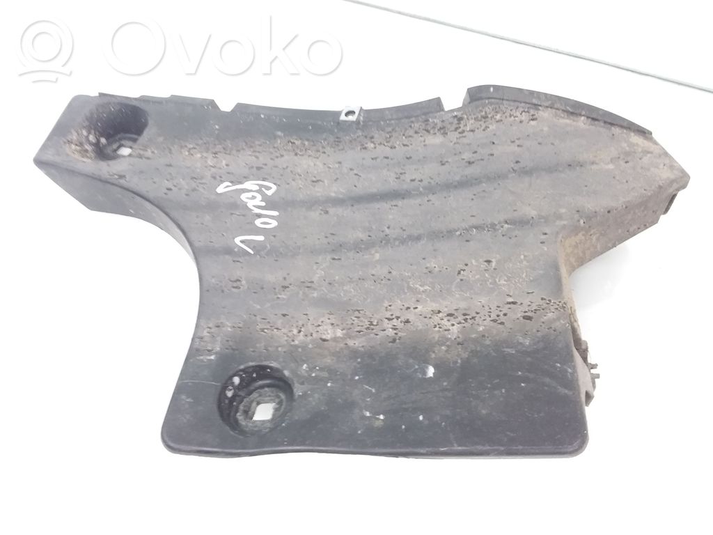 Toyota RAV 4 (XA40) Chlapacze tylne 